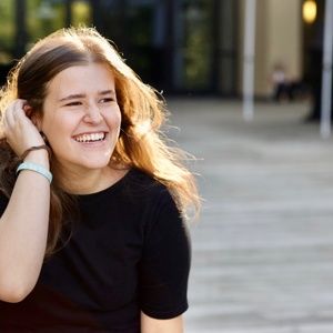 Meet your Posher, Madison